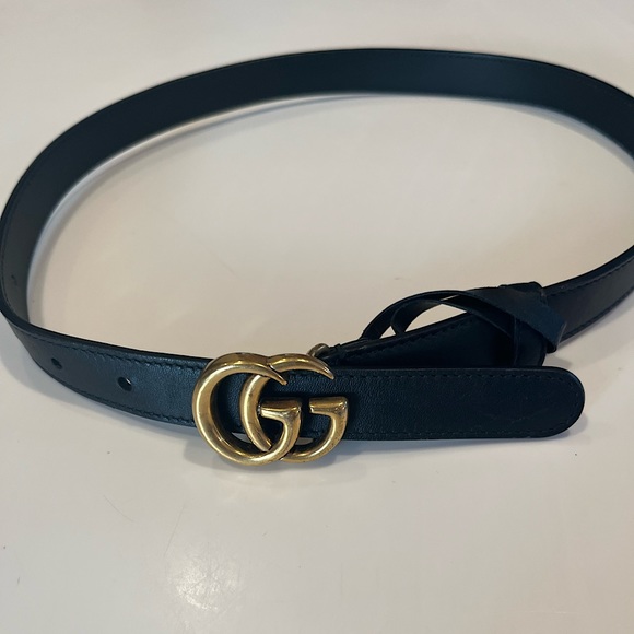 Gucci Accessories - Gucci Double-G Buckle Calfskin Belt